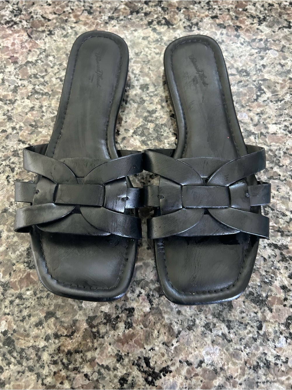 Universal Thread Black Woven Slide Sandals